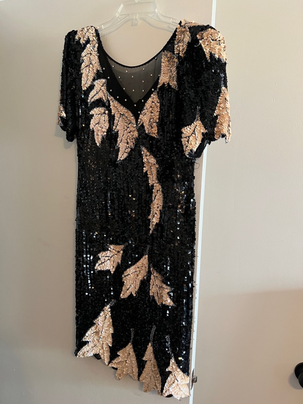 Vintage Black & Gold Sequin Leaf Short-Sleeve Dress excellent quality